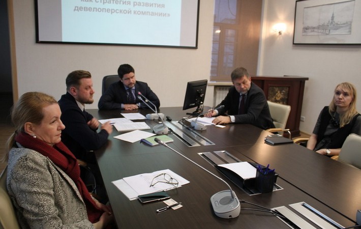 Страна живет, пока работают заводы