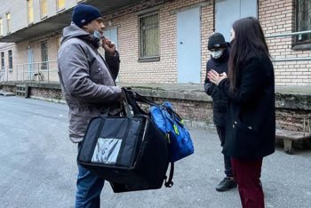 Руководитель подкомитета по ресторанному бизнесу СПб РО «Деловой России» Александр Романенко поддержал медицинский персонал городской больницы №15