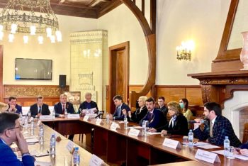 Председатель реготделения принял участие в заседании рабочей группы по активизации инвестиционной деятельности с зарубежными странами, которые не вошли в список недружественных государств